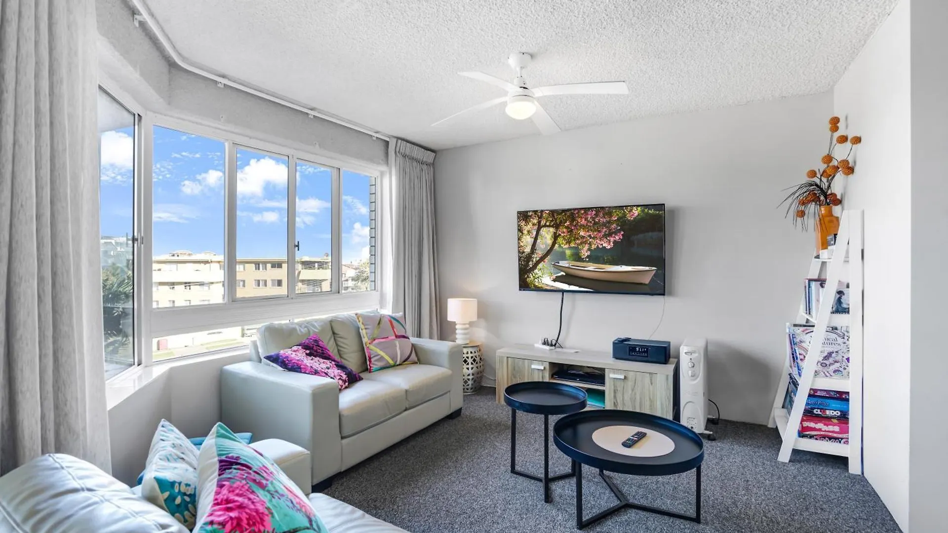 Kings Ocean Views Private Rooftop Caloundra